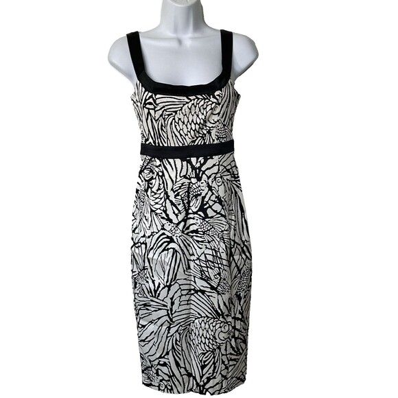NWT Diane Von Furstenberg 2 Dress Sheath Black & White Silk Pencil Fish Print - Picture 1 of 12